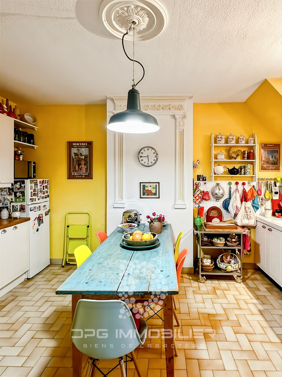 A life between charm, space and creativity 15 minutes from Cluny