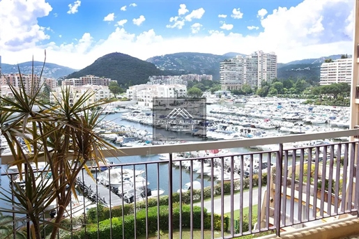 A Vendre Grand Et Bel Appartement 3 Pieces Vue Port Mandelieu Cannes Marina