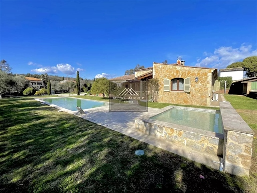 For Sale: Magnificent Single-Story House With Swimming Pool In Antibes