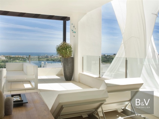 Appartement 2 pièces de 53 m² avec magnifique terrasse vue mer