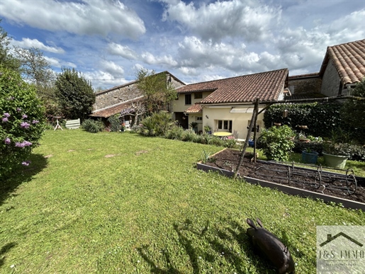 Restored Character Country Hamlet Property with 3 Beds & 3 Bathrooms, Close to Chasseneuil sur Bonni
