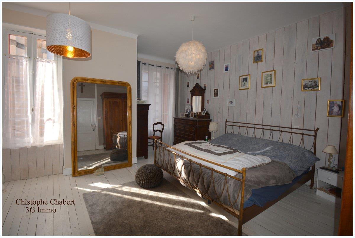 Maison 18 pièces