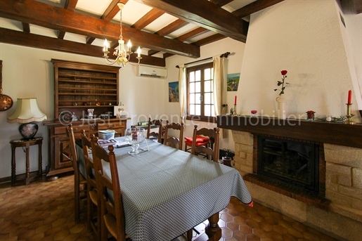 Villa Caromb 118.15 m2 with pool and garage on approx. 626 m²
