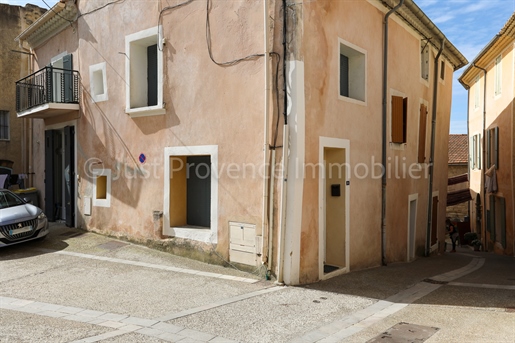 Ensemble immobilier à Beaumes De Venise 7 pièces d'environ 117.14 m2