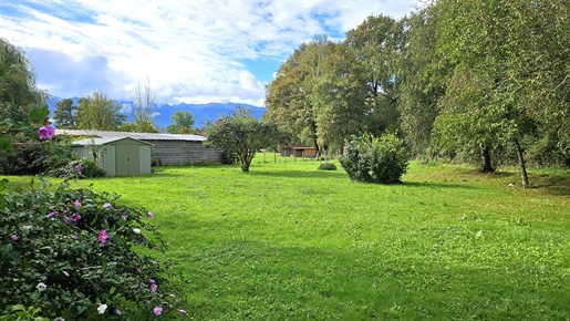 Eengezinswoning met 4 slaapkamers en uitzicht op de Pyreneeën