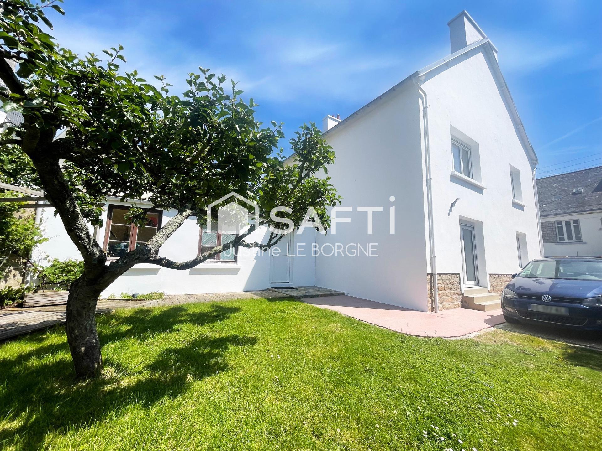 Pretty Renovated House in Les Sables Blancs