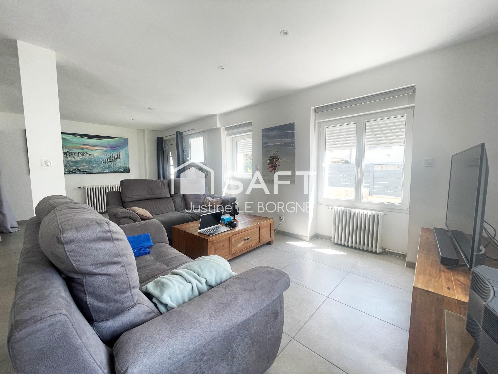Pretty Renovated House in Les Sables Blancs