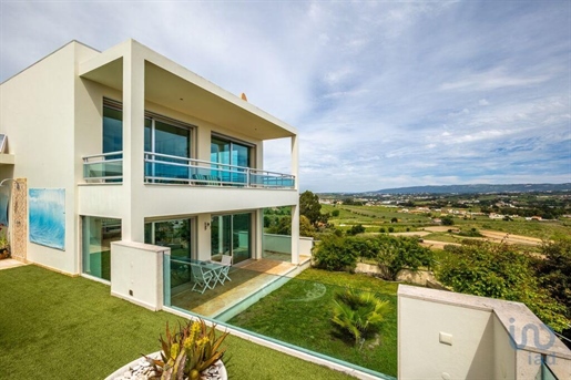 Casa / Villa T4 em Leiria de 460,00 m²