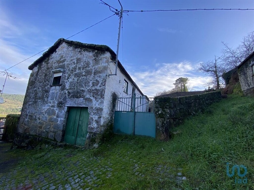 Casa del pueblo en el Viana do Castelo, Melgaço