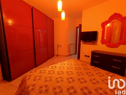 Отдельный дом / Вилла на продажу 207 m² - 2 спальни - Collecorvino