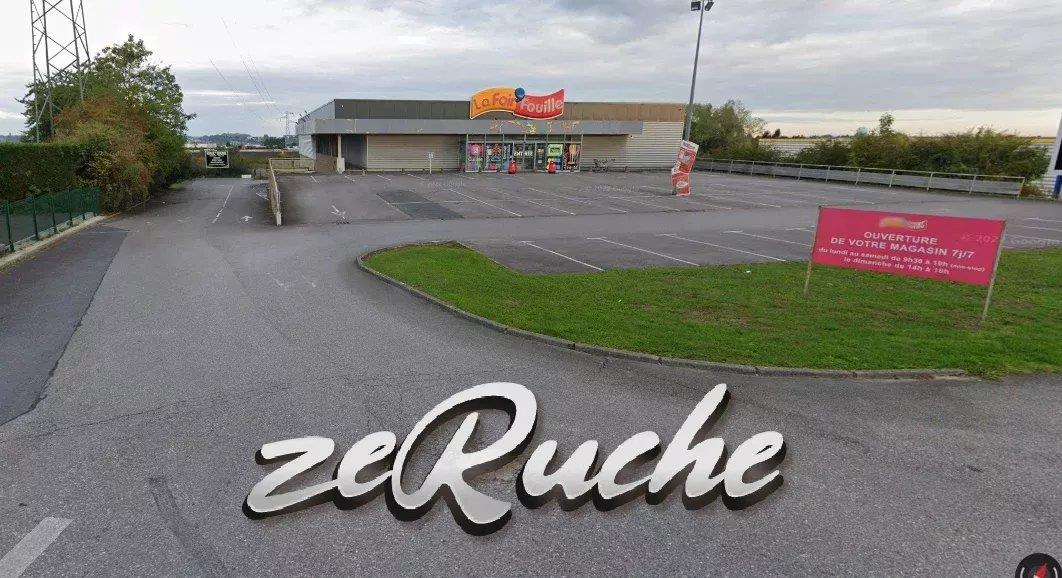 Espace commercial à vendre à Hautmont