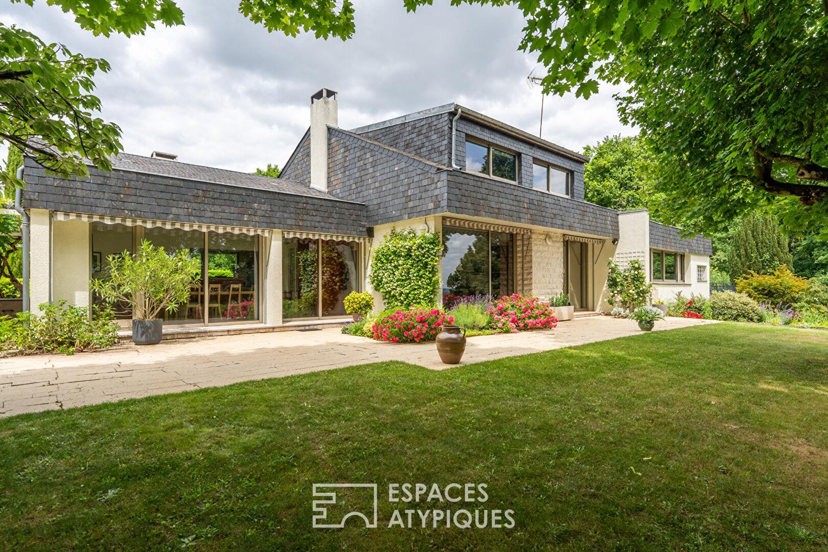 Maison d'architecte avec vue panoramique sur la Loire