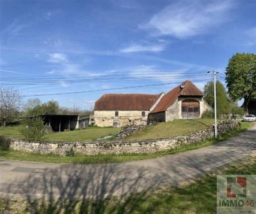 Quercy barn with great potential