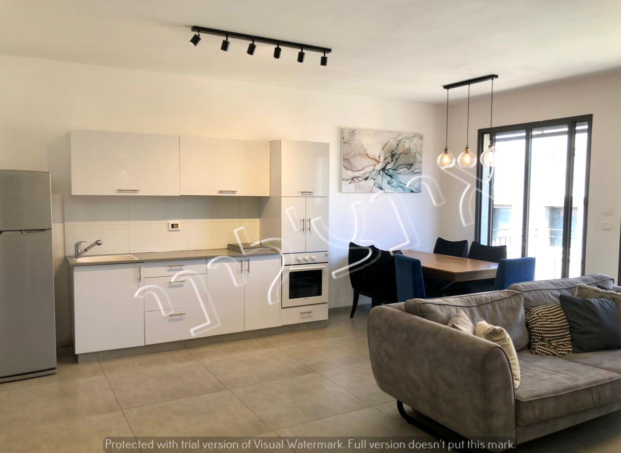 In Jaffa,New building (5 years old) for sale.