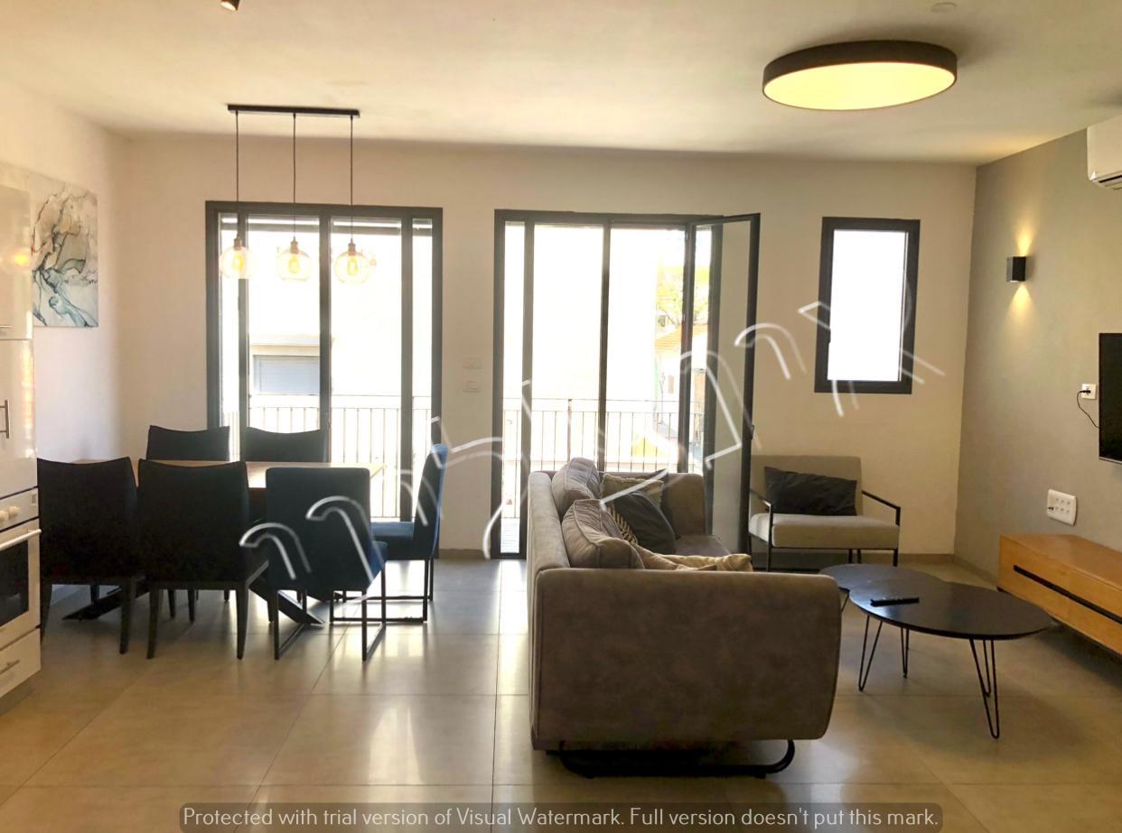In Jaffa,New building (5 years old) for sale.