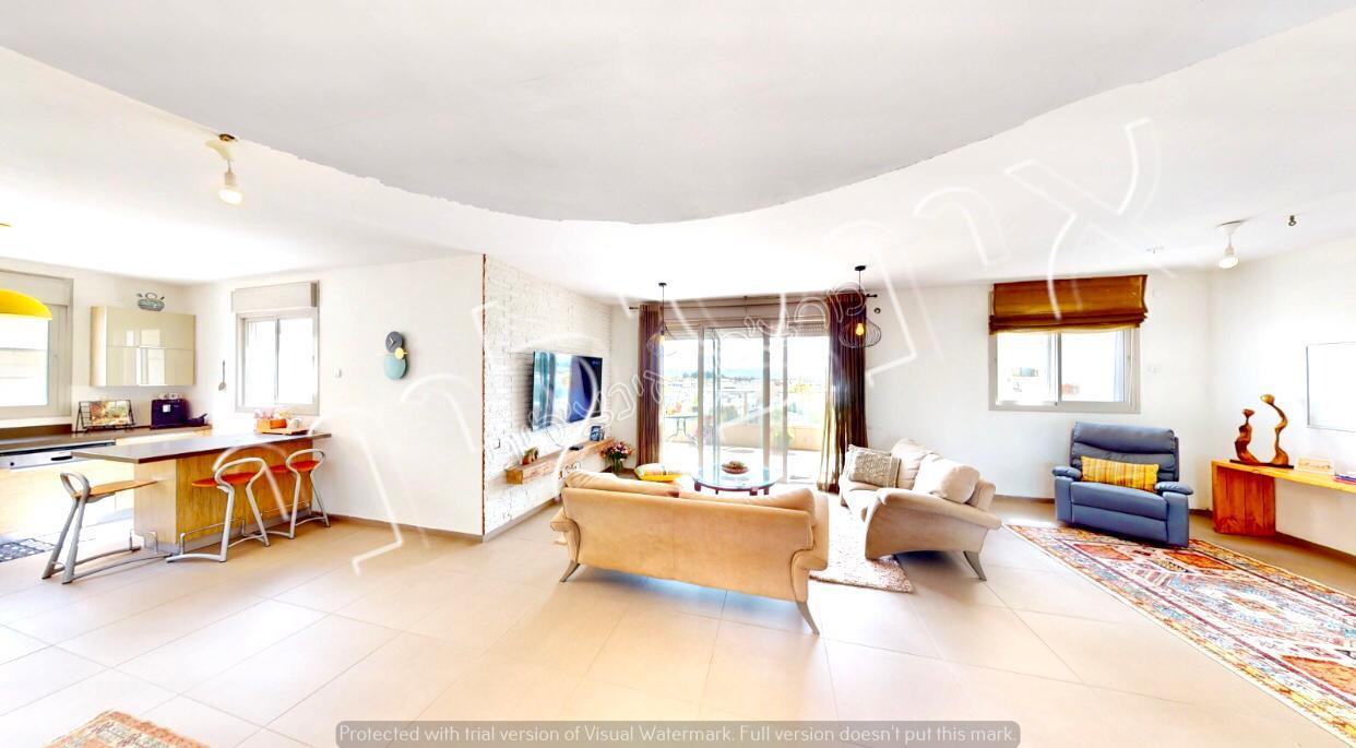 In Kadima Zoran,A magical and well-invested duplex apartment.