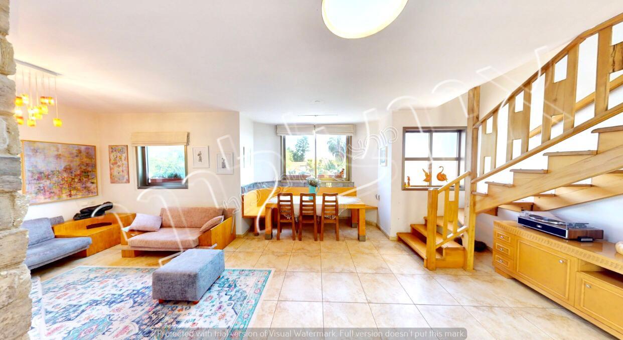 In Rosh HaAyin,a rustic-style duplex