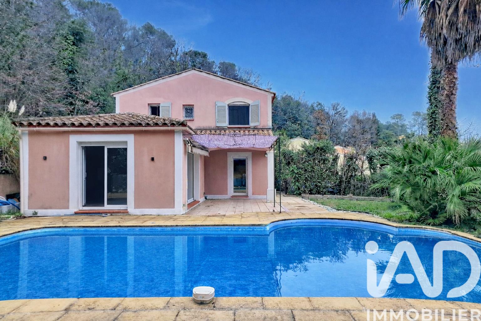 Maison à vendre, 115m², La Colle-sur-Loup