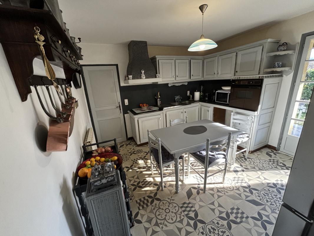 House Bordes near Tournay