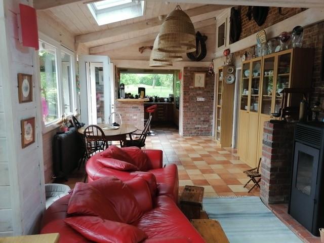 Maison rustique, clé en main... Avec piscine  