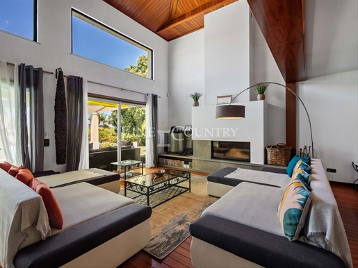 Carvoeiro - Luxuriöse Villa mit 3 Schlafzimmern, 15 Minuten von Carvoeiro entfernt, mit malerischem