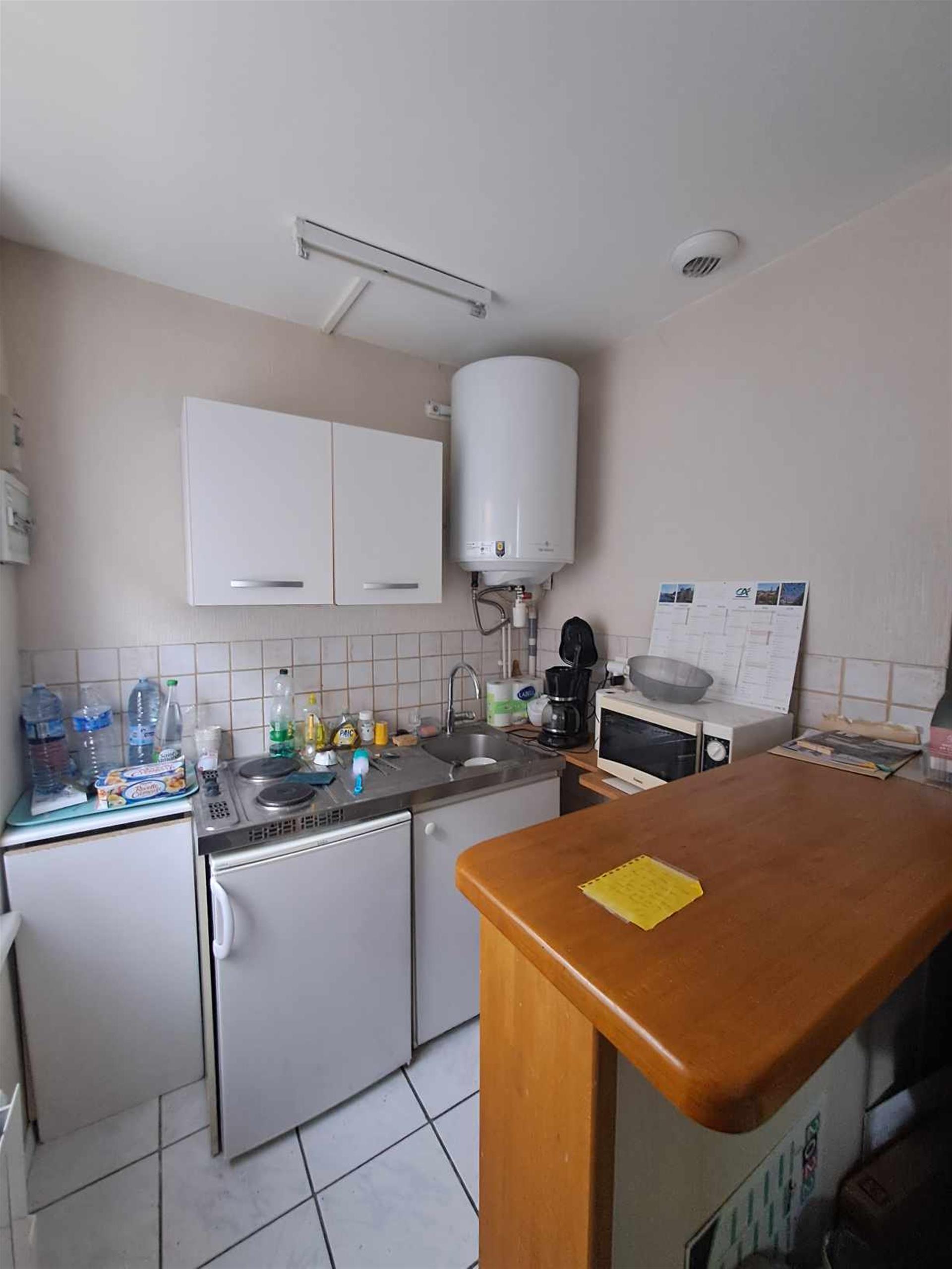 Studio Loos Avec 1 Place De Parking Privee dans résidence fermée