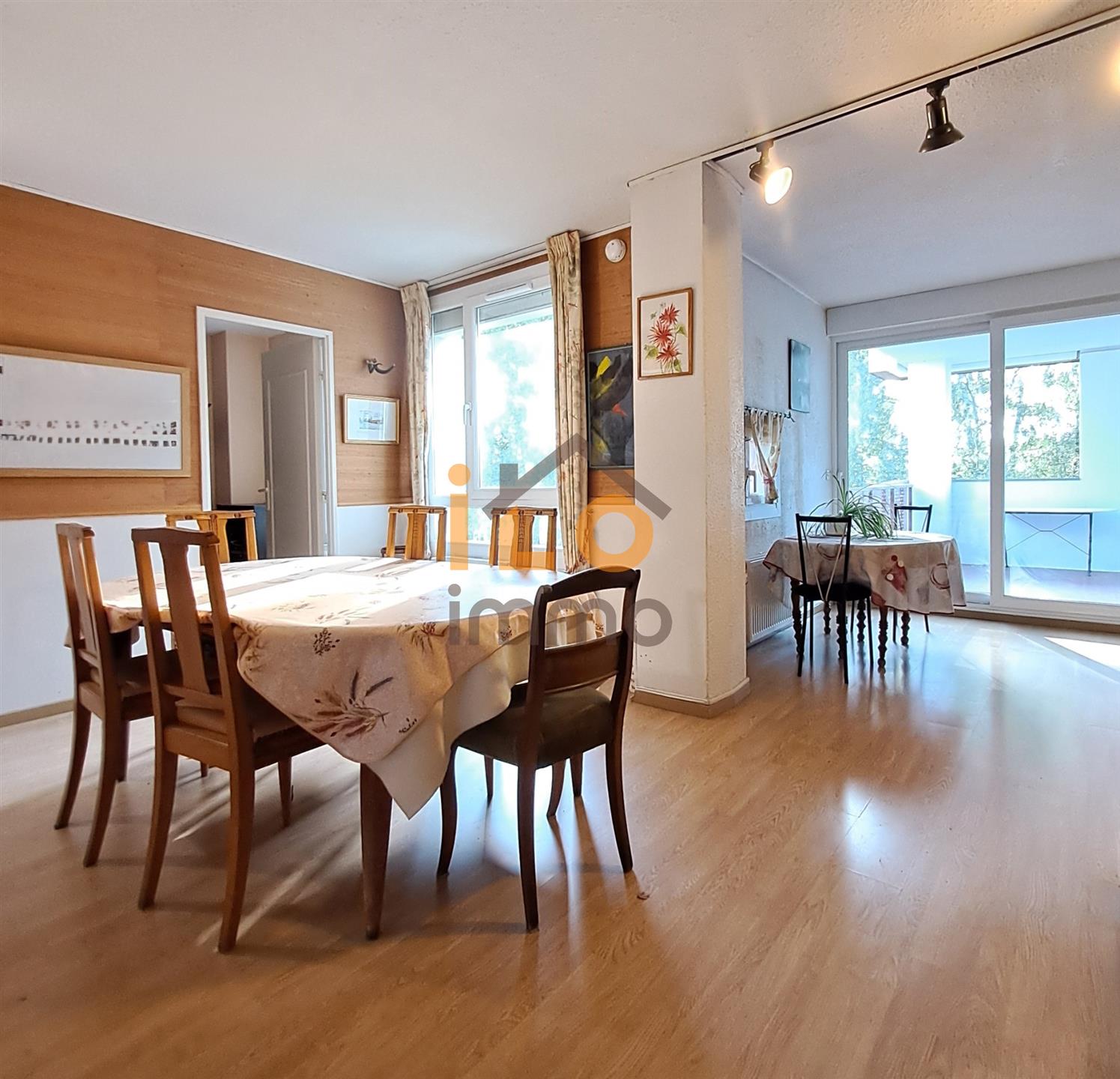 Appartement de 105m2 avec garage Résidence Les Facultés