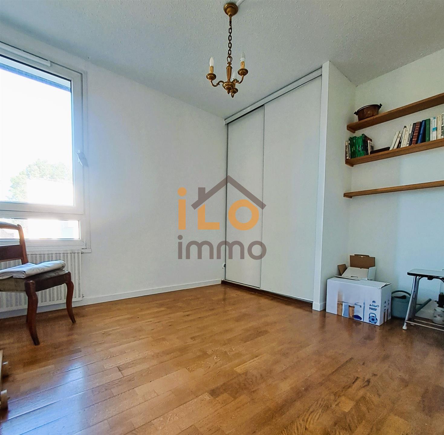 Appartement de 105m2 avec garage Résidence Les Facultés