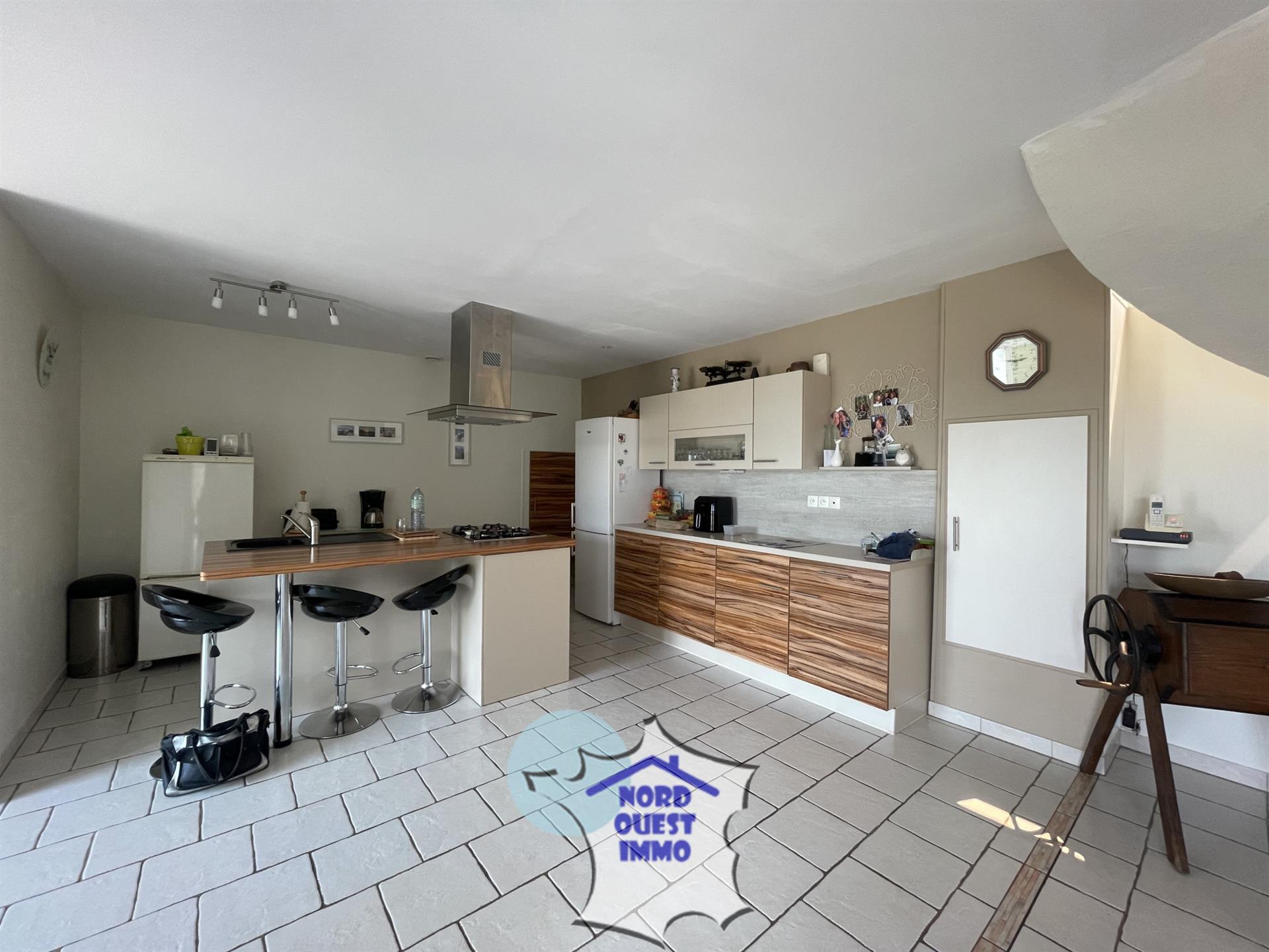 Property axis Mayenne-Laval