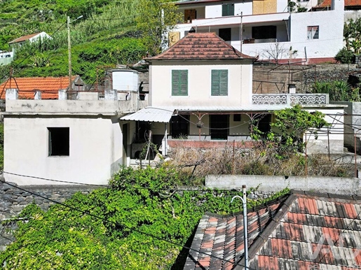 Dom / Willa z 2 pokojami w Ribeira Brava o powierzchni 114 m²