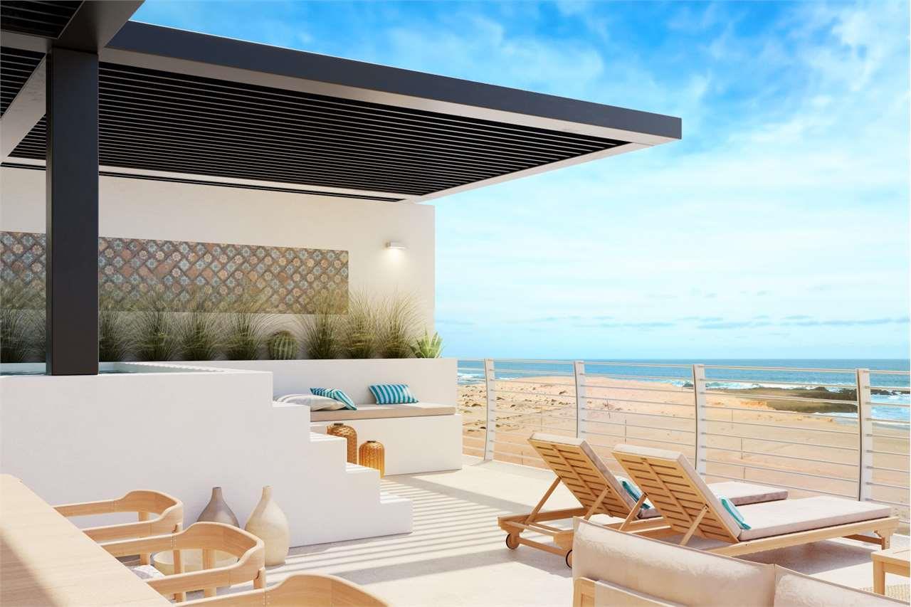 Beachfront penthouse with private mini-pool