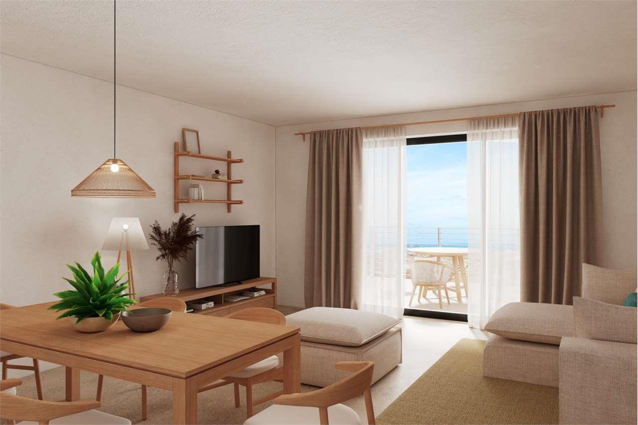 Beachfront penthouse with private mini-pool