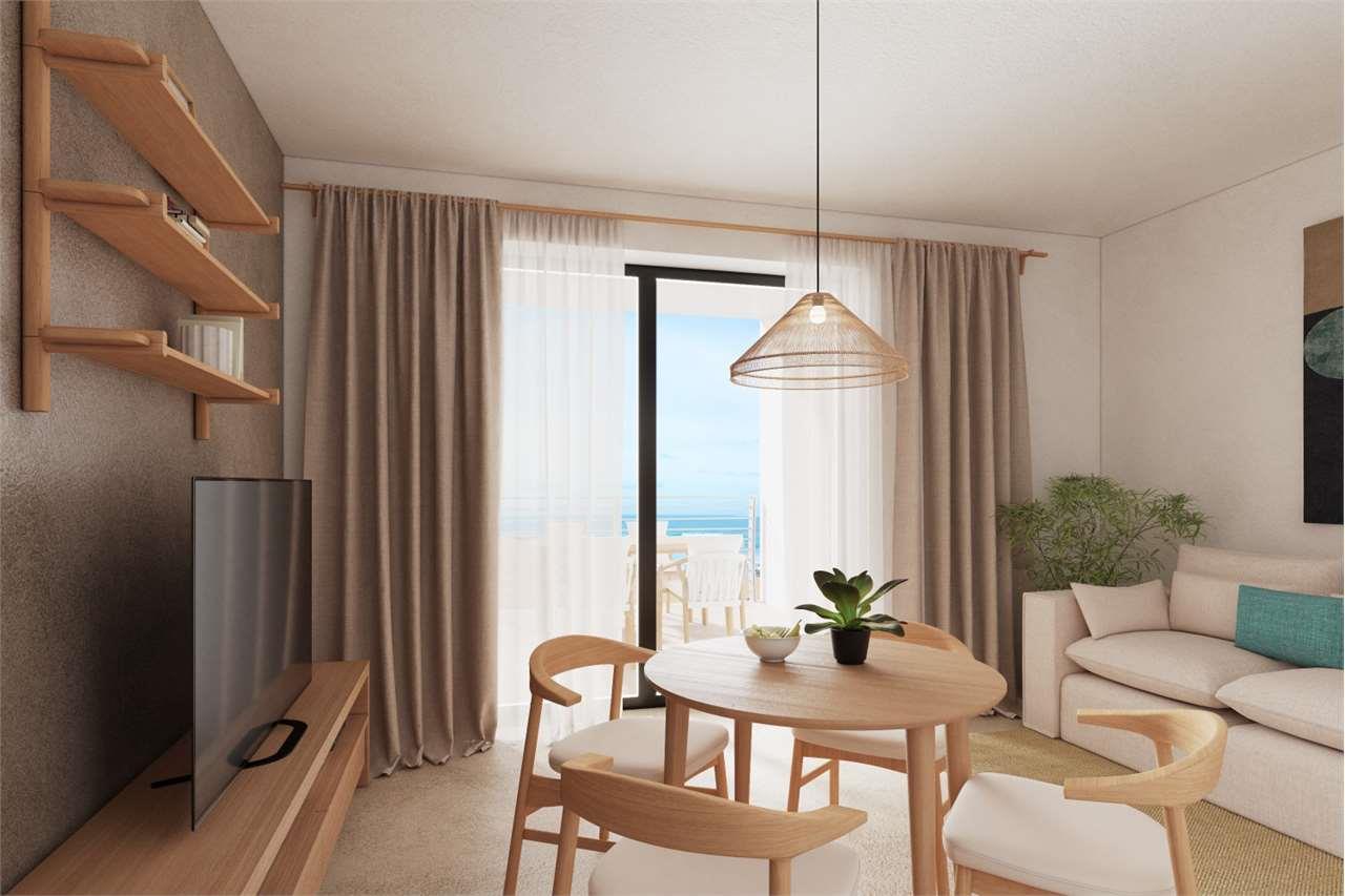 Flat T2 sea front 1st floor with terrace