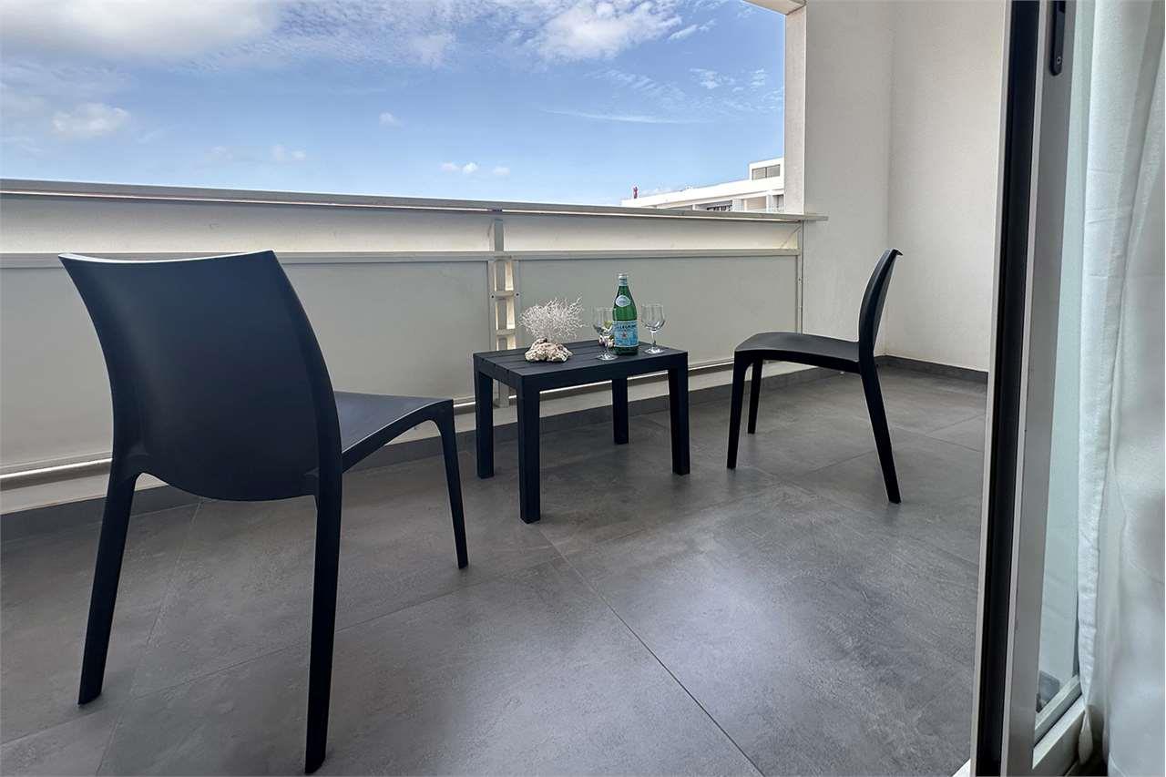 Suite with terrace in Condo Hotel formula