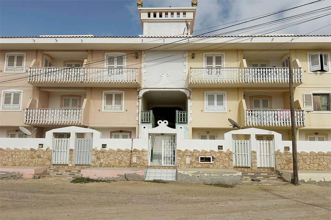 Flat for sale in Ilha de Lux