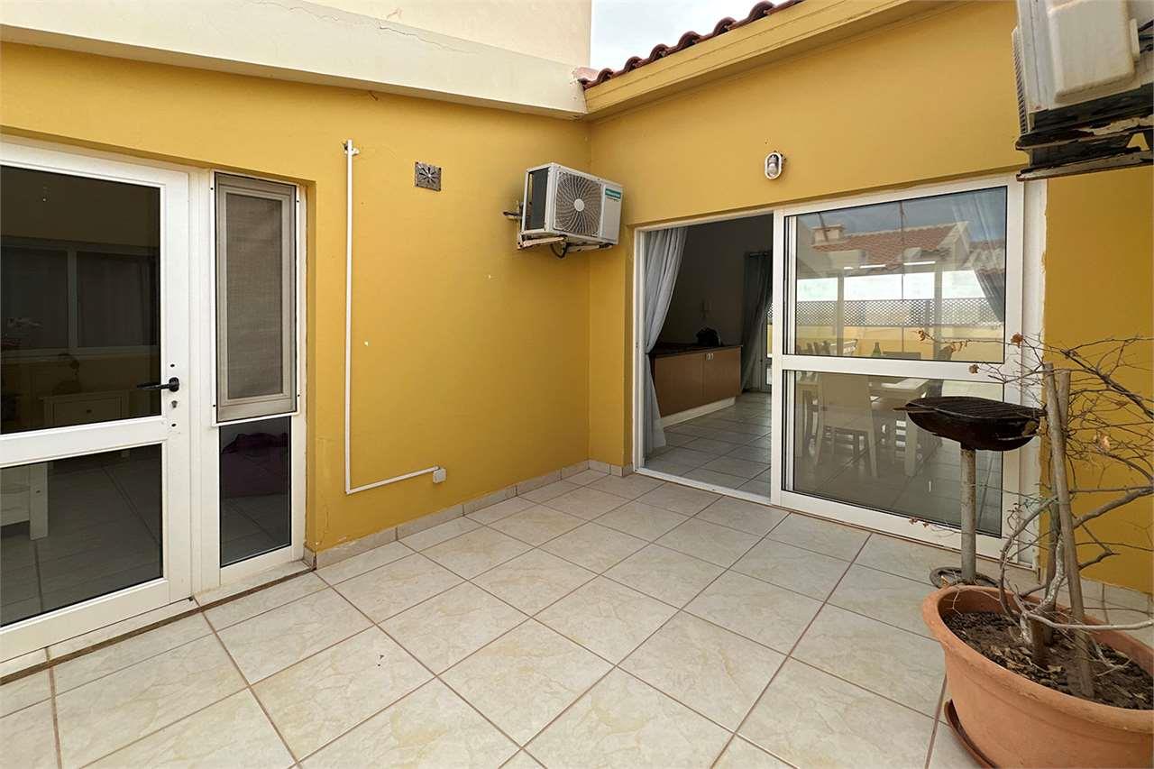 Penthouse with sea view - Villa Cabral 1