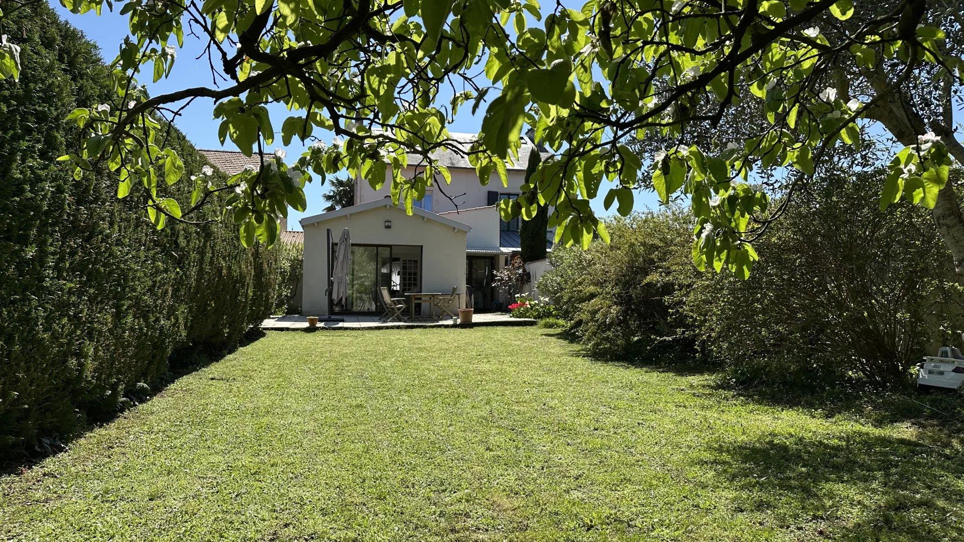 Casa de família encantadora em La Genette - La Rochelle