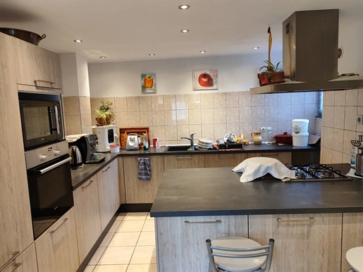 Purchase: House (68500)