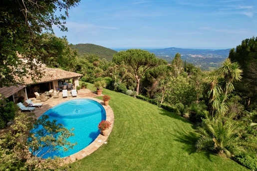 Villa for sale in La Garde Freinet with panoramic views