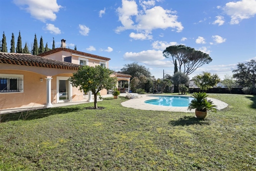 Recent Villa for sale in Mandelieu, Cote d’Azur, 5mn away from golf and beach