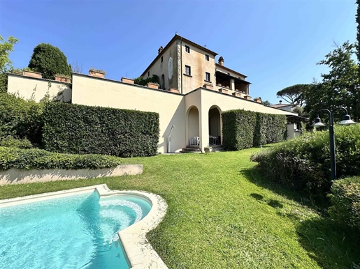5 Bedrooms - Villa - Tuscany - For Sale - A8312rva