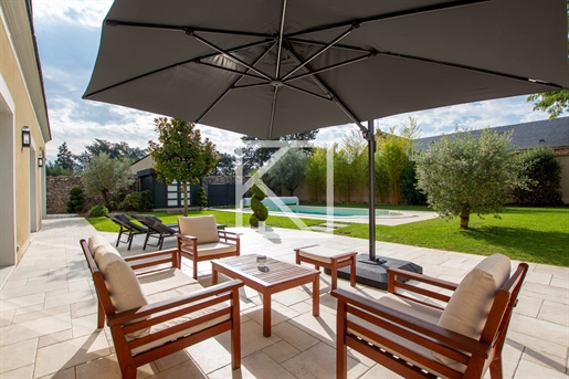 Karacterreâ® Angers - Luxury house with swimming pool, with exceptional volumes, condition and impec