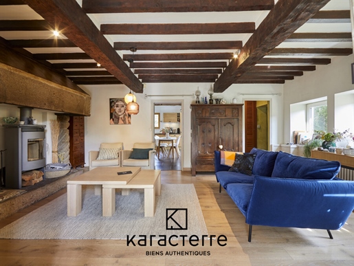 House 131 m² - 4 bedrooms - full of charm