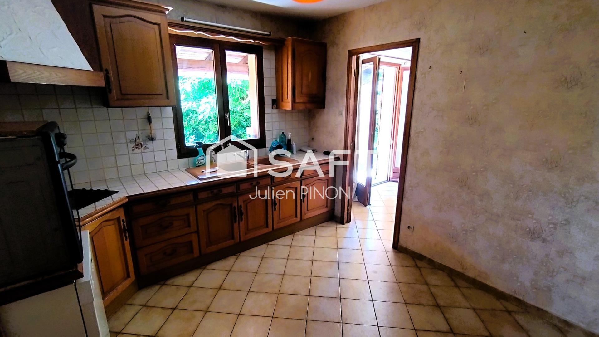 Purchase: House (84400)