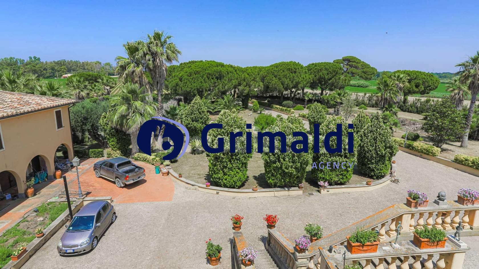 Splendid Historic Villa in Tarquinia