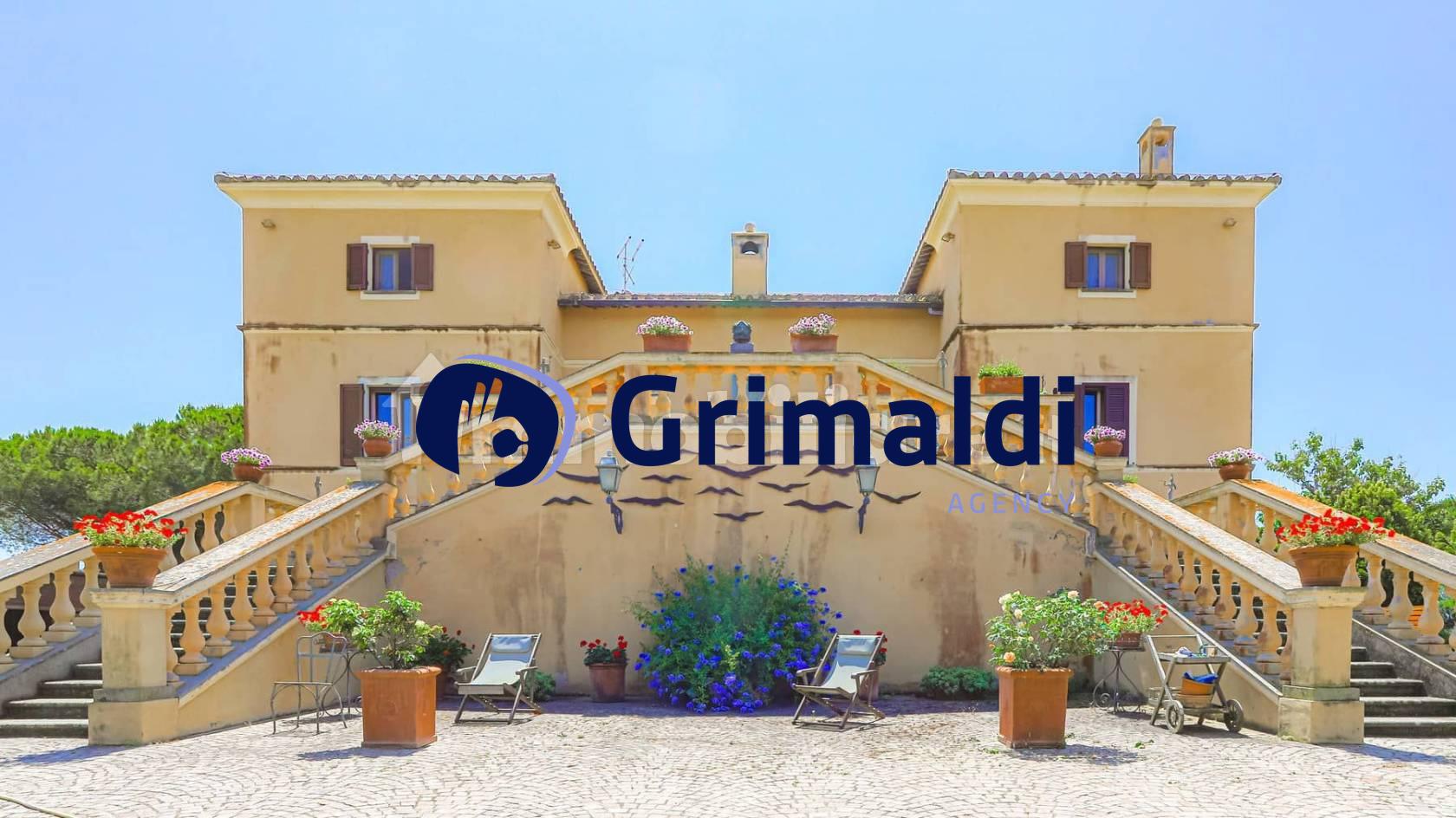 Splendid Historic Villa in Tarquinia