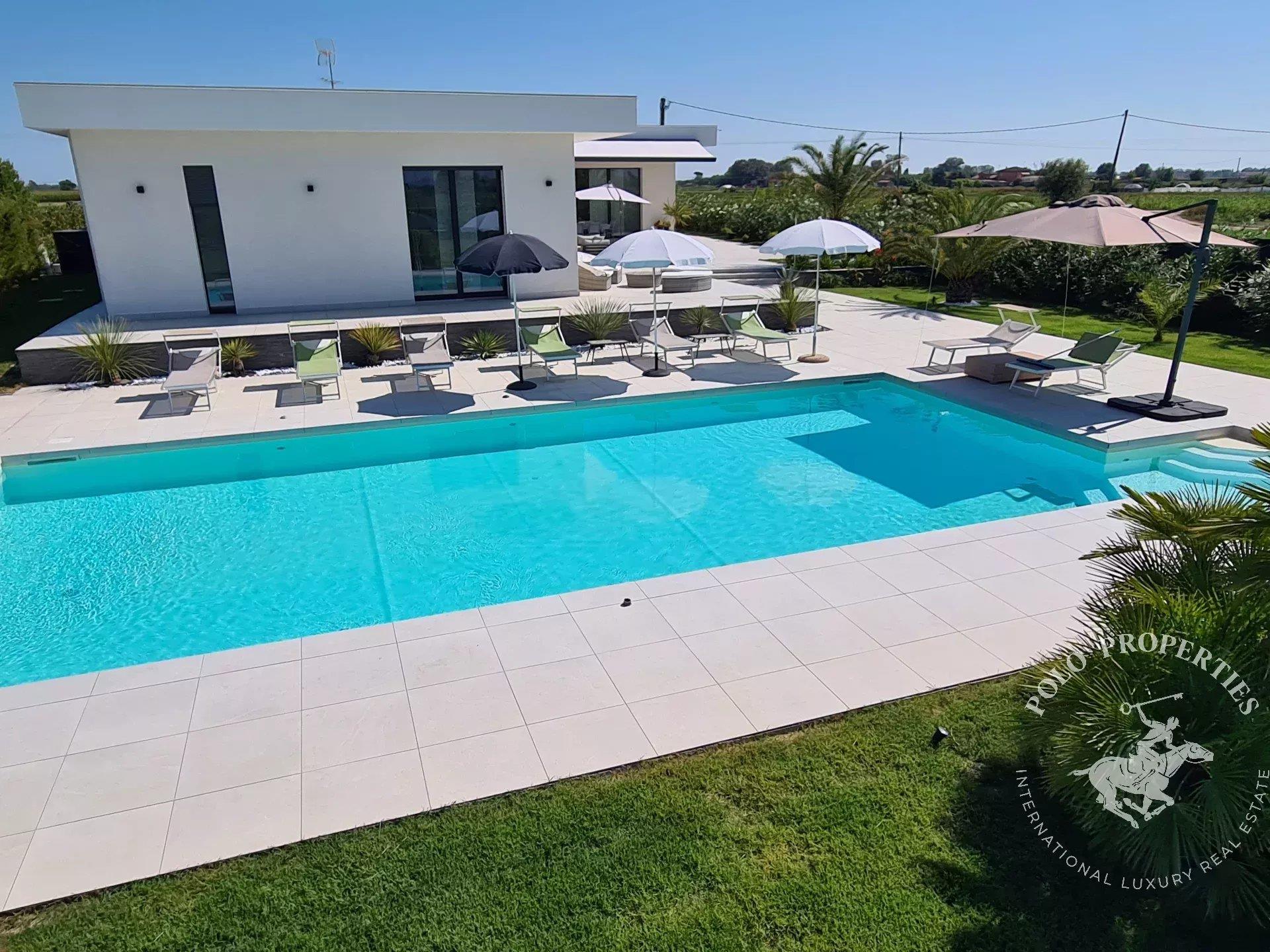 Luxury Design Villa