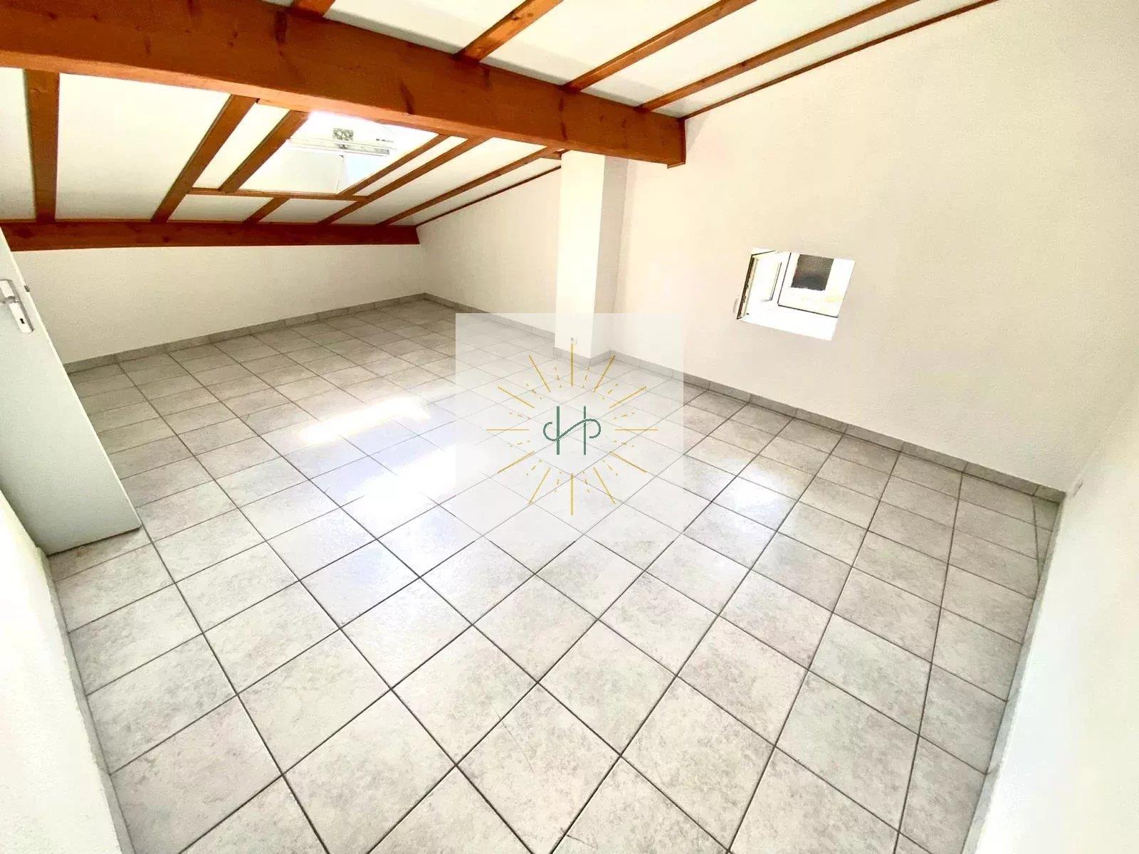 Appartement à vendre, 54m², Espeluche