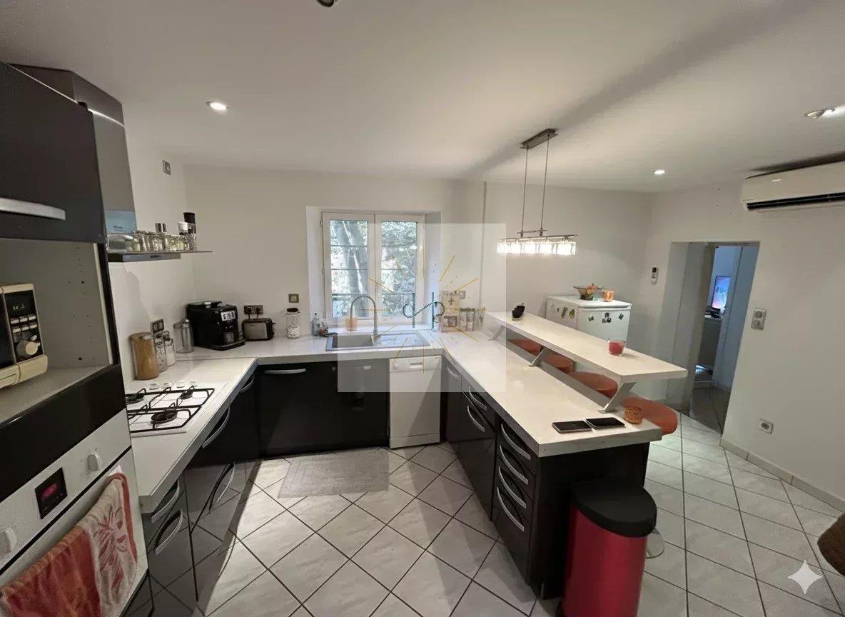 Maison à vendre, 88m², Rochemaure