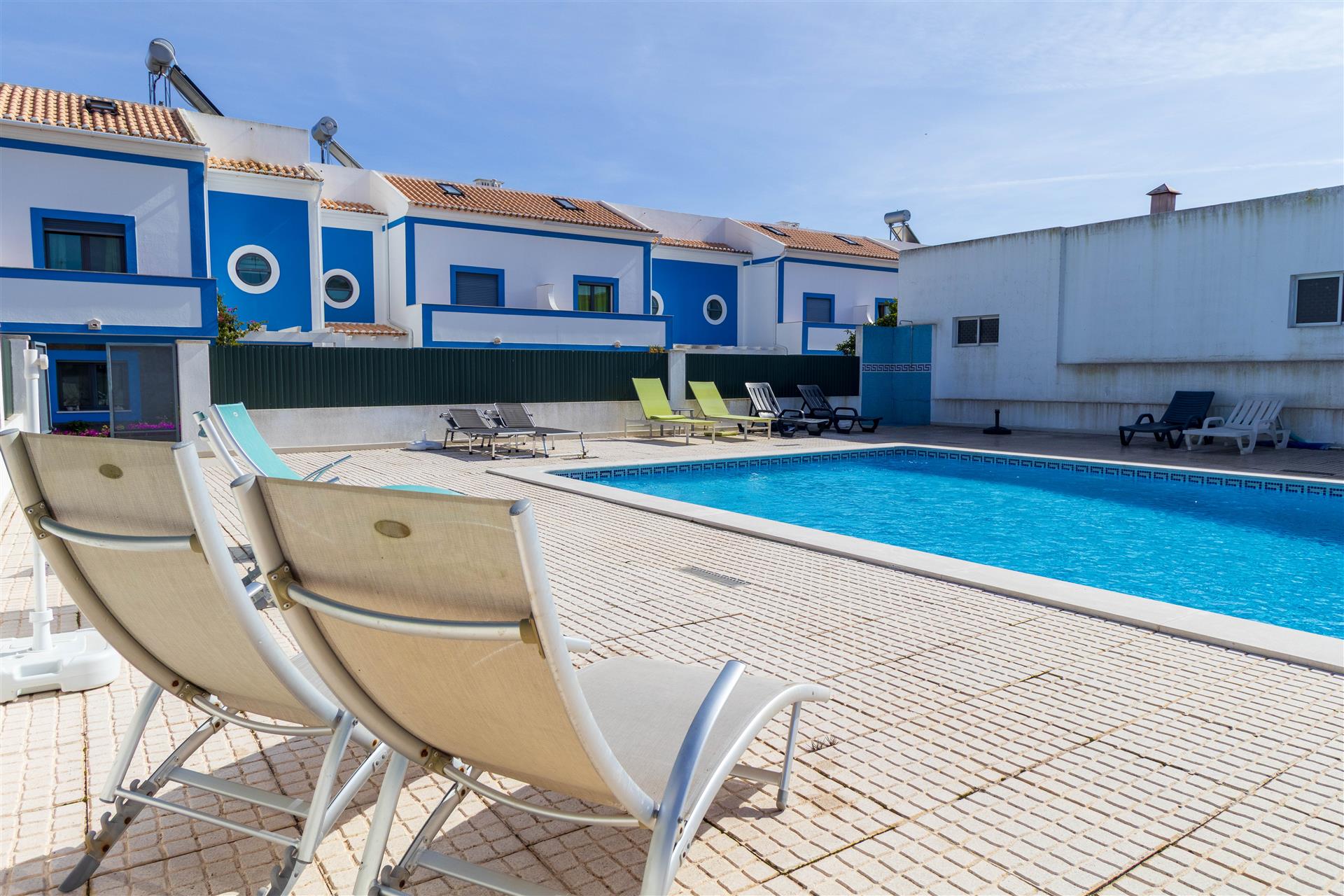 Vila Real de Santo António - Villa met 3+2 slaapkamers - Privé condominium met zwembad - Parking - 